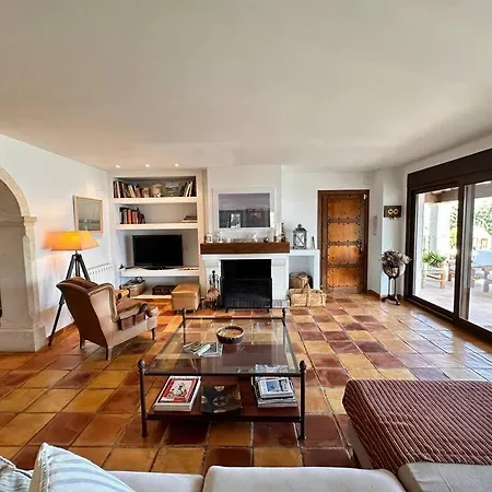 Medina Pyp Villa