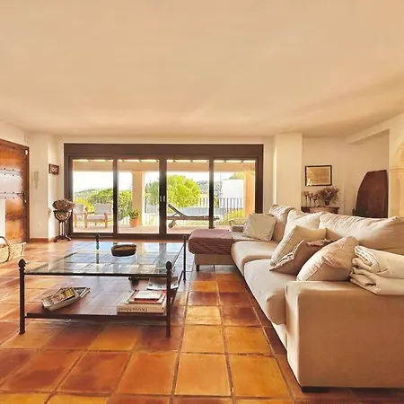 Villa Medina Pyp