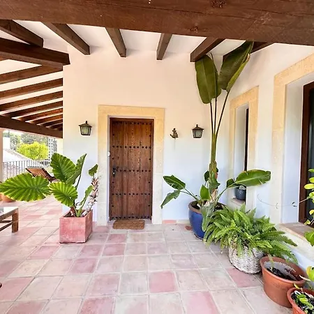 Villa Medina Pyp *