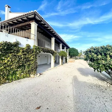 Villa Medina Pyp