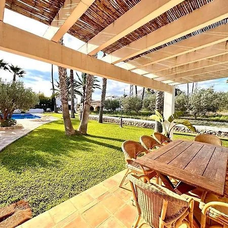 Medina Pyp Villa